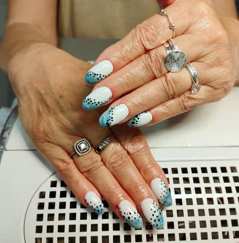 réalisation LX ongles Le Creusot ongles.dlmtec.com