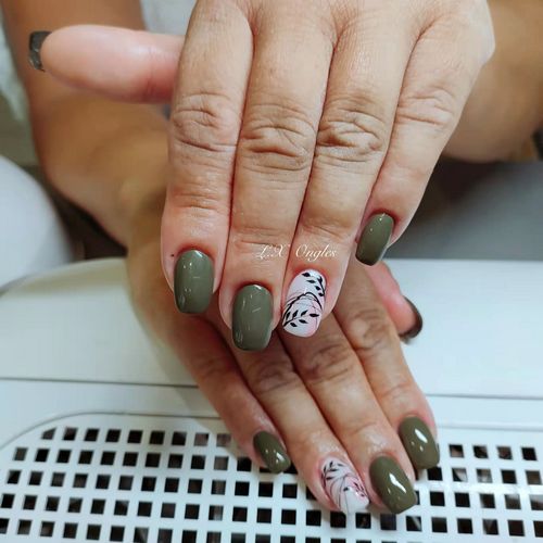 réalisation LX ongles Le Creusot ongles.dlmtec.com