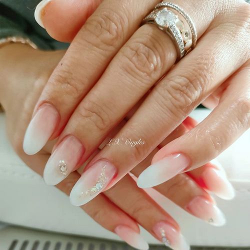 réalisation LX ongles Le Creusot ongles.dlmtec.com