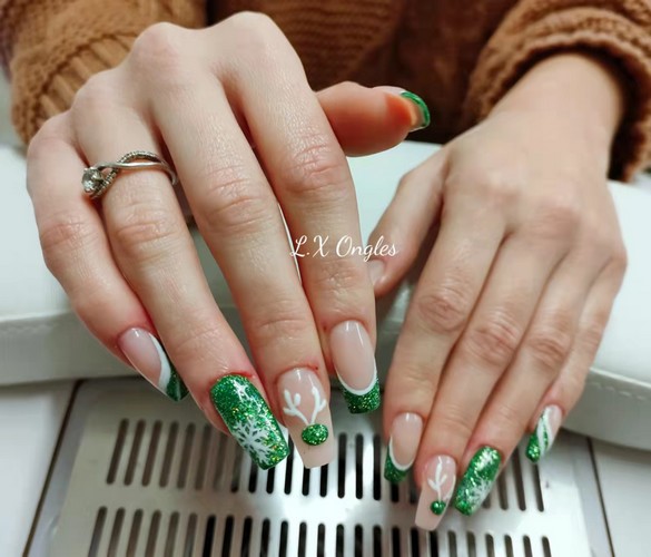 réalisation LX ongles Le Creusot ongles.dlmtec.com